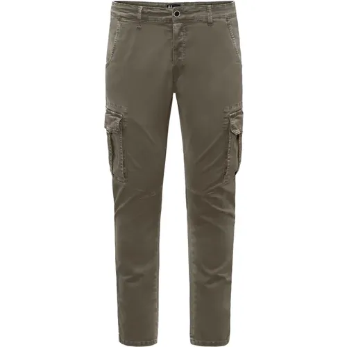 Slim Fit Cargo Pants , male, Sizes: W36, W40, W28, W38, W29, W33, W27, W34, W32, W31, W30 - BomBoogie - Modalova