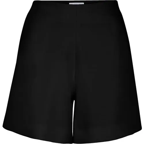 Flared High-Waisted Shorts with Pockets , female, Sizes: 2XS, XS - MVP wardrobe - Modalova