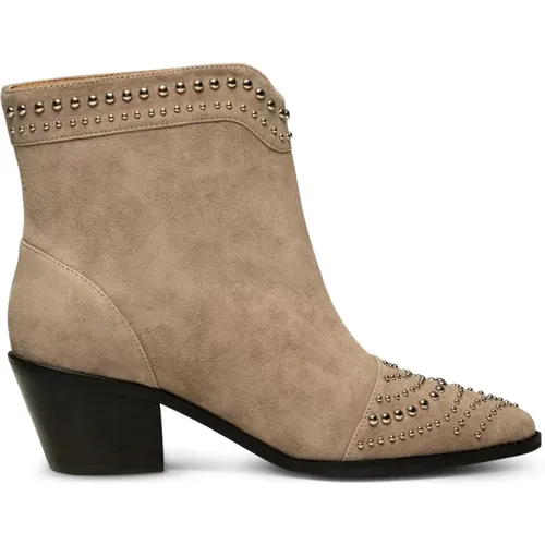 Annika Western Suede Stud Boot - Taupe , female, Sizes: 3 UK, 7 UK, 8 UK, 4 UK, 5 UK, 6 UK - Shoe the Bear - Modalova