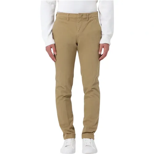 Chinos, male, , Size: W38 Capri Tinto in Capo Pants - Fay - Modalova