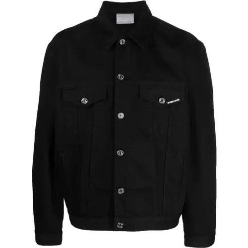 Schwarze Jacke mit Besticktem Logo - Vtmnts - Modalova