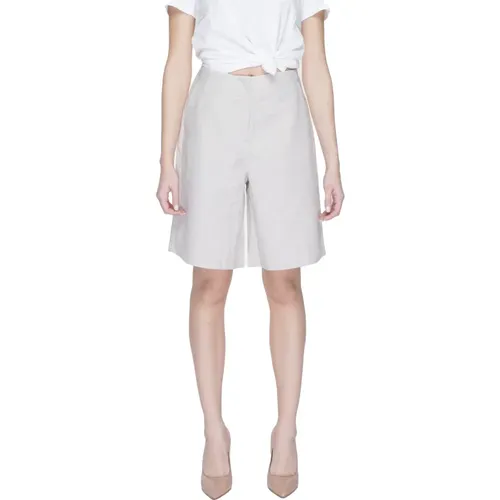 Lockere Bermuda Shorts Frühling/Sommer Kollektion , Damen, Größe: XS - Vero Moda - Modalova