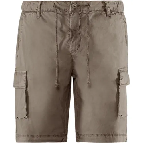 Short Shorts, male, , Size: 3XL Comfy Cargo Bermudashorts - BomBoogie - Modalova