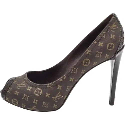 Pre-owned Pumps, female, , Size: 5 1/2 US Pre-owned Canvas heels - Louis Vuitton Vintage - Modalova