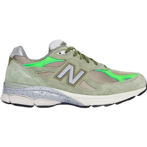 Limitierte Auflage Patta 990v3 Halte Familie nah , Herren, Größe: 39 1/2 EU - New Balance - Modalova