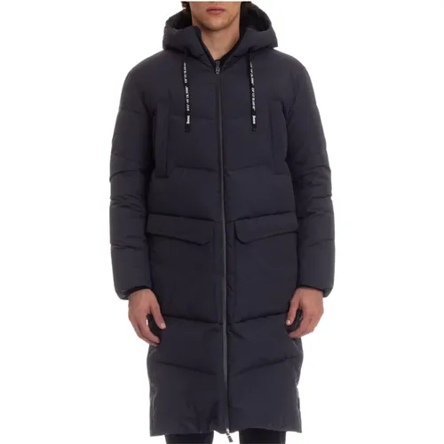 Quilted Long Coat with Goretex , male, Sizes: L, XL, M - Herno - Modalova