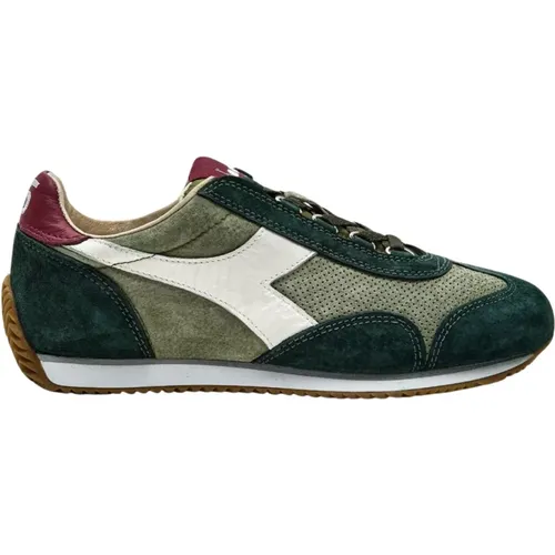 Sneakers, male, , Size: 9 1/2 US Equipe Suede SW - Diadora - Modalova