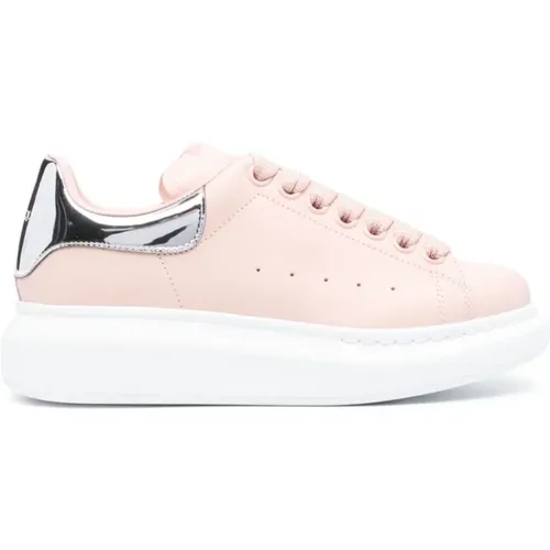 Graue Oversized Logo Sneakers , Damen, Größe: 35 1/2 EU - alexander mcqueen - Modalova