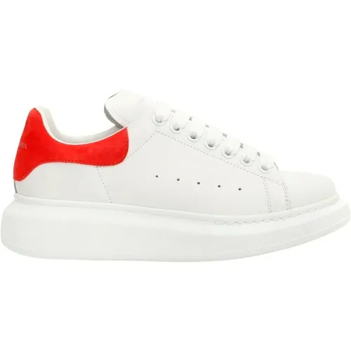 Luxury Oversized Sneaker , female, Sizes: 3 UK, 7 UK - alexander mcqueen - Modalova