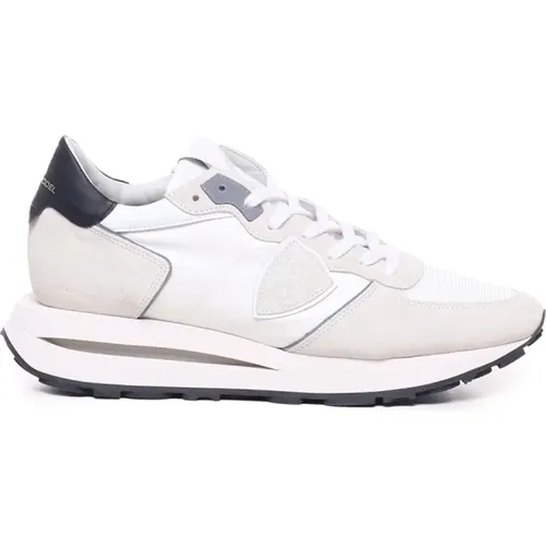 Sneakers with Contrasting Logo , male, Sizes: 10 UK, 6 UK, 11 UK - Philippe Model - Modalova