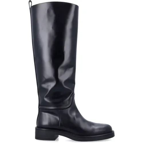 Closed Leather Riding Boots , female, Sizes: 7 UK, 4 UK, 3 UK, 5 UK - Stuart Weitzman - Modalova