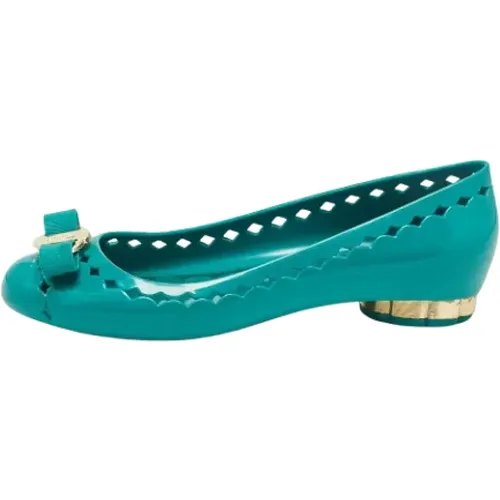 Pre-owned Flats, female, , Size: 7 1/2 US Pre-owned Rubber flats - Salvatore Ferragamo Pre-owned - Modalova