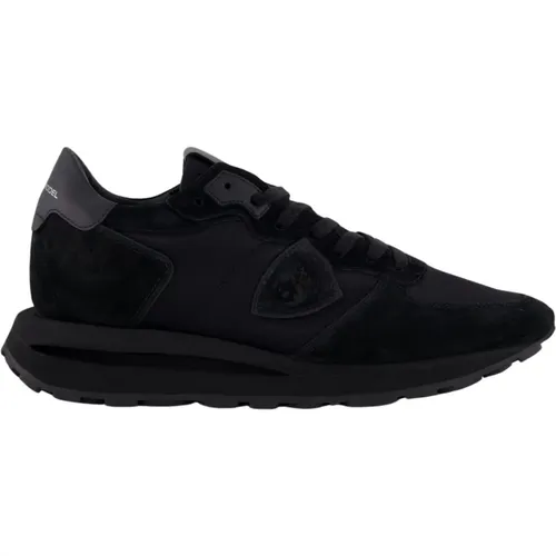 Low Top Sneakers for Men , male, Sizes: 10 UK, 9 UK, 8 UK, 11 UK, 7 UK - Philippe Model - Modalova