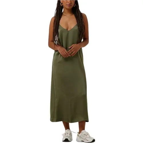 Grünes Slip Kleid für Sommertage , Damen, Größe: M - Envii - Modalova