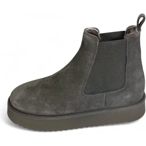 Chelsea Boots, male, , Size: 7 US Suede Chelsea Boots with Sheepskin - Copenhagen Shoes - Modalova