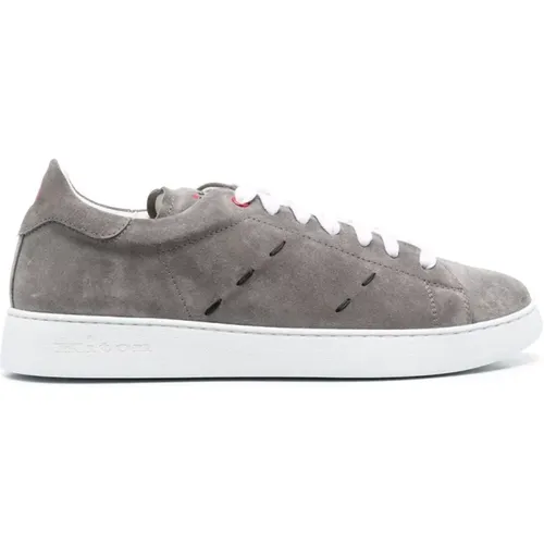 Sneakers, male, , Size: 9 US Grey Low-Top Sneakers with Contrasting Stitching - Kiton - Modalova