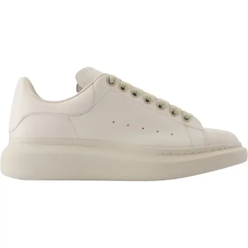 Leather sneakers , male, Sizes: 9 UK - alexander mcqueen - Modalova