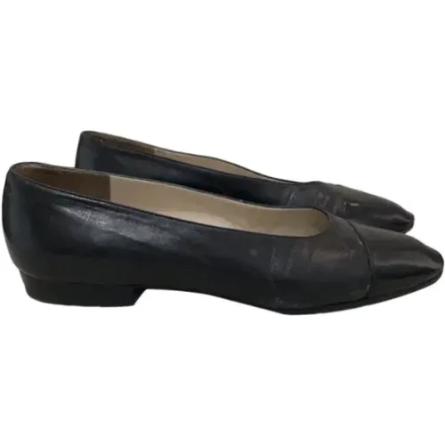 Pre-owned Flats, female, , Size: 7 US Pre-owned Leather flats - Chanel Vintage - Modalova