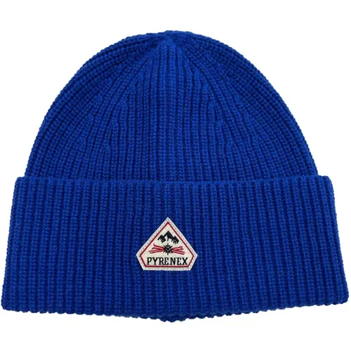 Beanies, male, , Size: ONE SIZE Classic Winter Beanie Hat - Pyrenex - Modalova