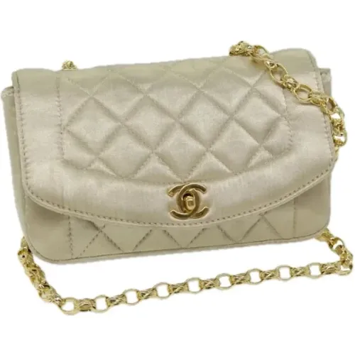 Pre-owned Satin chanel-bags , female, Sizes: ONE SIZE - Chanel Vintage - Modalova