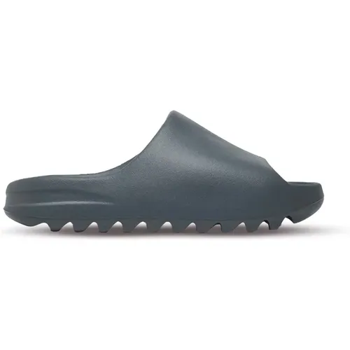 Slate Grey Slide Sandalen , Herren, Größe: 37 EU - Yeezy - Modalova