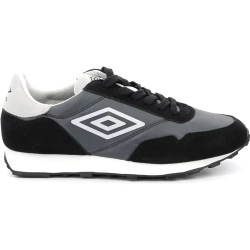 Niedrige Baskets Karts Sneakers , Herren, Größe: 44 EU - Umbro - Modalova