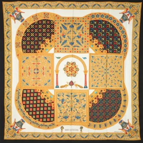 Pre-owned Scarves, female, , Size: ONE SIZE Pre-owned Silk scarves - Hermès Vintage - Modalova