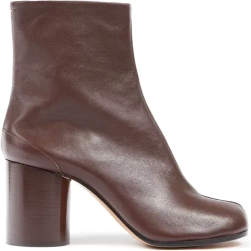 Bordeaux Signature Tabi Toe Boots , female, Sizes: 5 UK, 4 UK - Maison Margiela - Modalova