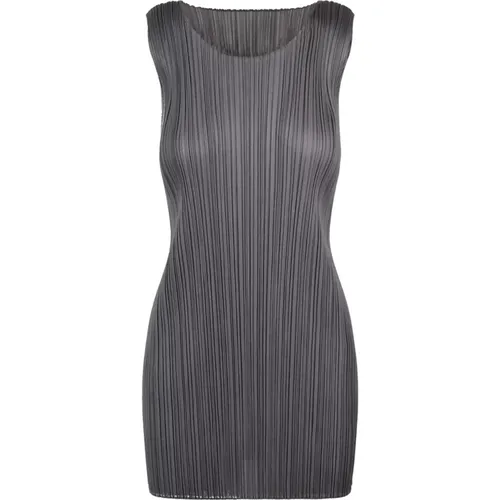 Pleated Mini Dress , female, Sizes: 2XL - Issey Miyake - Modalova