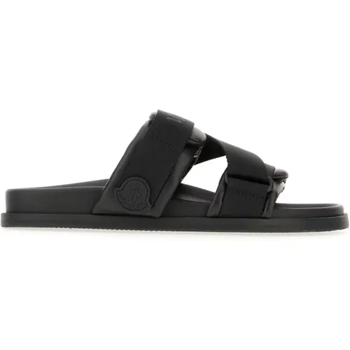Sliders, female, , Size: 9 US Cozy Winter Slippers for Men - Moncler - Modalova