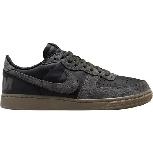 Limited Edition Low Medium Ash Gum , male, Sizes: 8 UK, 6 UK, 7 UK, 11 UK, 9 UK, 13 1/2 UK, 4 UK, 12 UK, 11 1/2 UK, 2 UK, 4 1/2 UK, 6 1/2 UK, 2 1/2 UK - Nike - Modalova