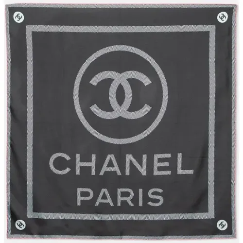 Pre-owned Scarves, female, , Size: ONE SIZE Pre-owned Silk scarves - Chanel Vintage - Modalova