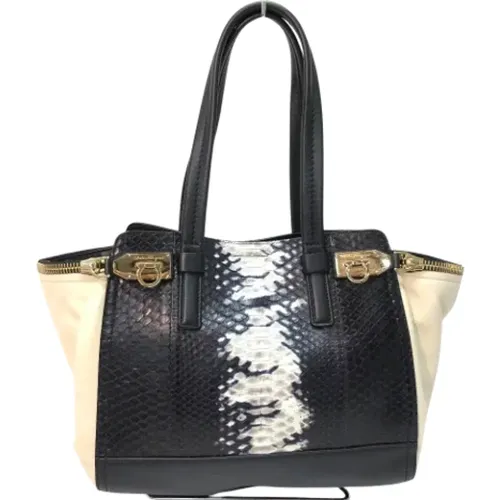 Pre-owned Tote Bags, female, , Size: ONE SIZE Pre-owned Leather handbags - Salvatore Ferragamo Pre-owned - Modalova