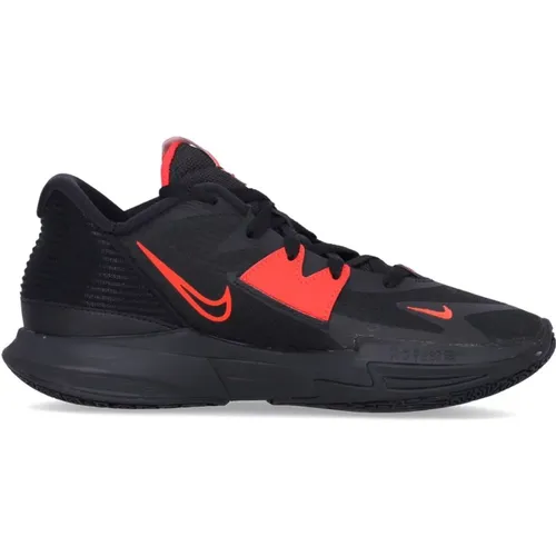 Kyrie Low 5 Basketball Shoe /Crimson , male, Sizes: 13 UK - Nike - Modalova