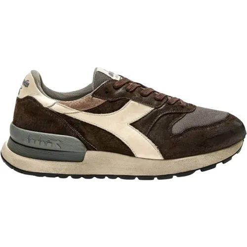 Sneakers, male, , Size: 10 US Retro Heritage Sneakers Conquest Suede - Diadora - Modalova