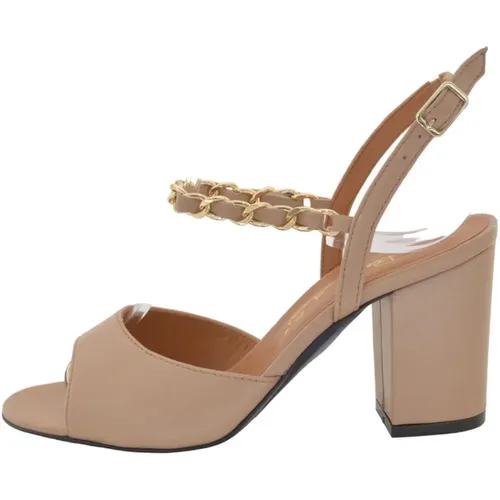 Leder Sandale mit Goldkette , Damen, Größe: 36 EU - Via Roma 15 - Modalova