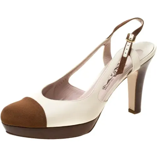 Pre-owned Pumps, female, , Size: 9 1/2 US Pre-owned Canvas sandals - Salvatore Ferragamo Pre-owned - Modalova