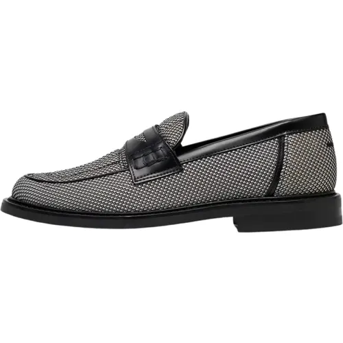 Loafer Mesh Silver - Eu35-Uk3.5-Usm4.5-Usw6 / Grey / Unisex , male, Sizes: 5 UK, 1 UK, 3 UK, 2 UK, 4 UK, 12 UK, 7 UK, 9 UK, 8 UK, 11 UK, 6 UK, 10 UK - Filling Pieces - Modalova