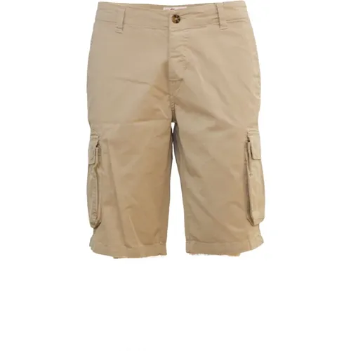 Cotton Cargo Bermuda Shorts , male, Sizes: L, M - MC2 Saint Barth - Modalova