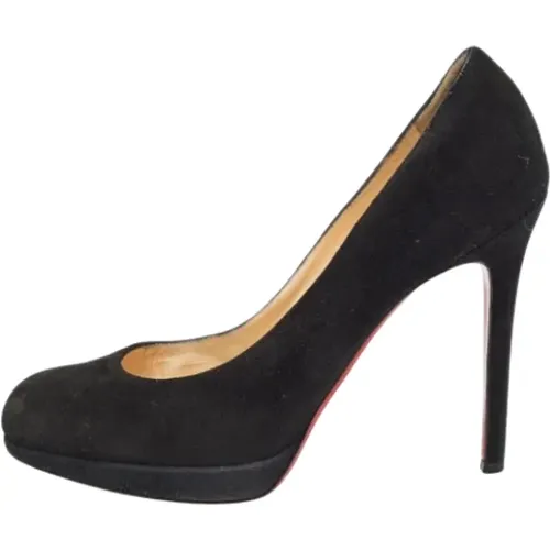 Pre-owned Pumps, female, , Size: 7 1/2 US Pre-owned Suede heels - Christian Louboutin Pre-owned - Modalova