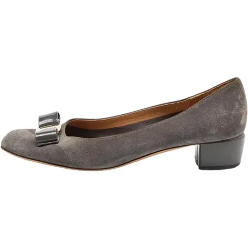 Pre-owned Pumps, female, , Size: 10 US Pre-owned Leather heels - Salvatore Ferragamo Pre-owned - Modalova