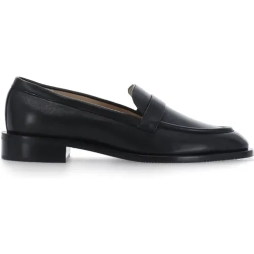 Leather Loafers with Raised Rubber Sole , female, Sizes: 4 UK, 6 1/2 UK, 5 1/2 UK - Stuart Weitzman - Modalova