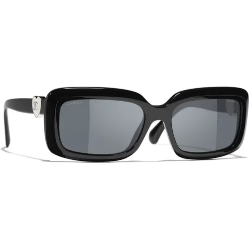 Schwarze Sonnenbrille mit Zubehör , Damen, Größe: 56 MM - Chanel - Modalova