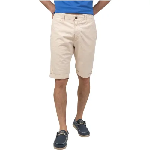 Stylish Bermuda Shorts , male, Sizes: 2XL, L, M, XL - Mason's - Modalova