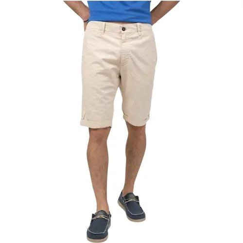 Stylish Bermuda Shorts , male, Sizes: XL - Mason's - Modalova