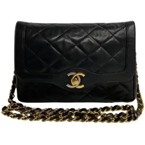 Pre-owned Cross Body Bags, female, , Size: ONE SIZE Pre-owned Leather shoulder-bags - Chanel Vintage - Modalova