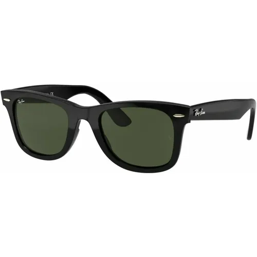 Klassische Wayfarer Ease Sonnenbrille in Schwarz - Ray-Ban - Modalova