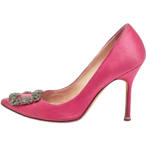 Pre-owned Pumps, female, , Size: 7 US Pre-owned Satin heels - Manolo Blahnik Pre-owned - Modalova