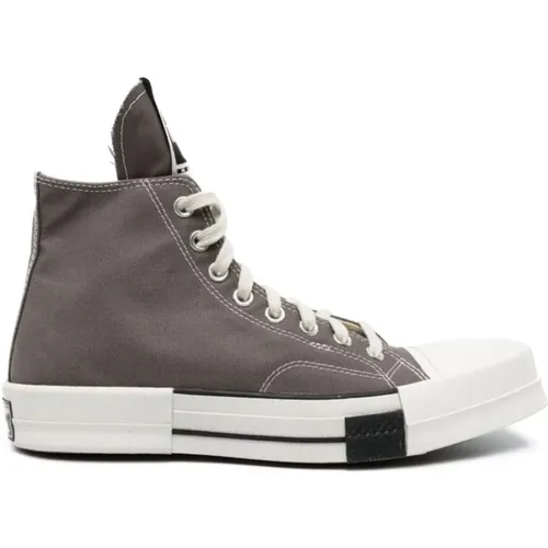 High-Top Canvas Sneakers , male, Sizes: 6 1/2 UK, 7 1/2 UK - Converse - Modalova