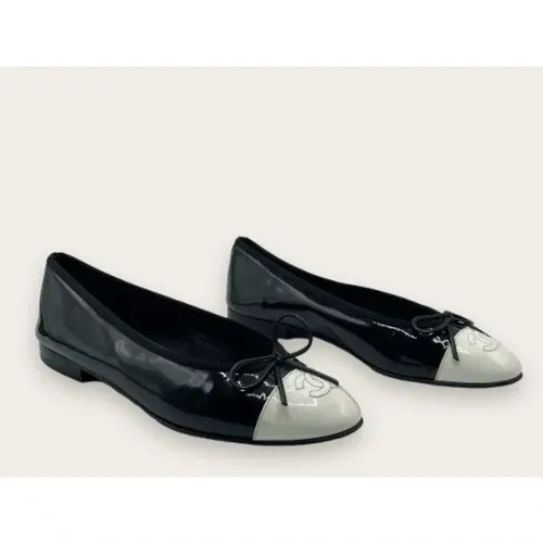 Pre-owned Flats, female, , Size: 8 1/2 US Pre-owned Leather flats - Chanel Vintage - Modalova